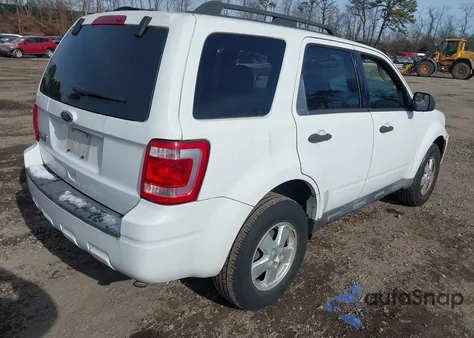 2012 Ford Escape Xlt z USA, uszkodzony, nr VIN 1FMCU0D77CKA76974